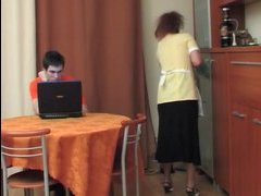 Секс видео онлайн русский инцест